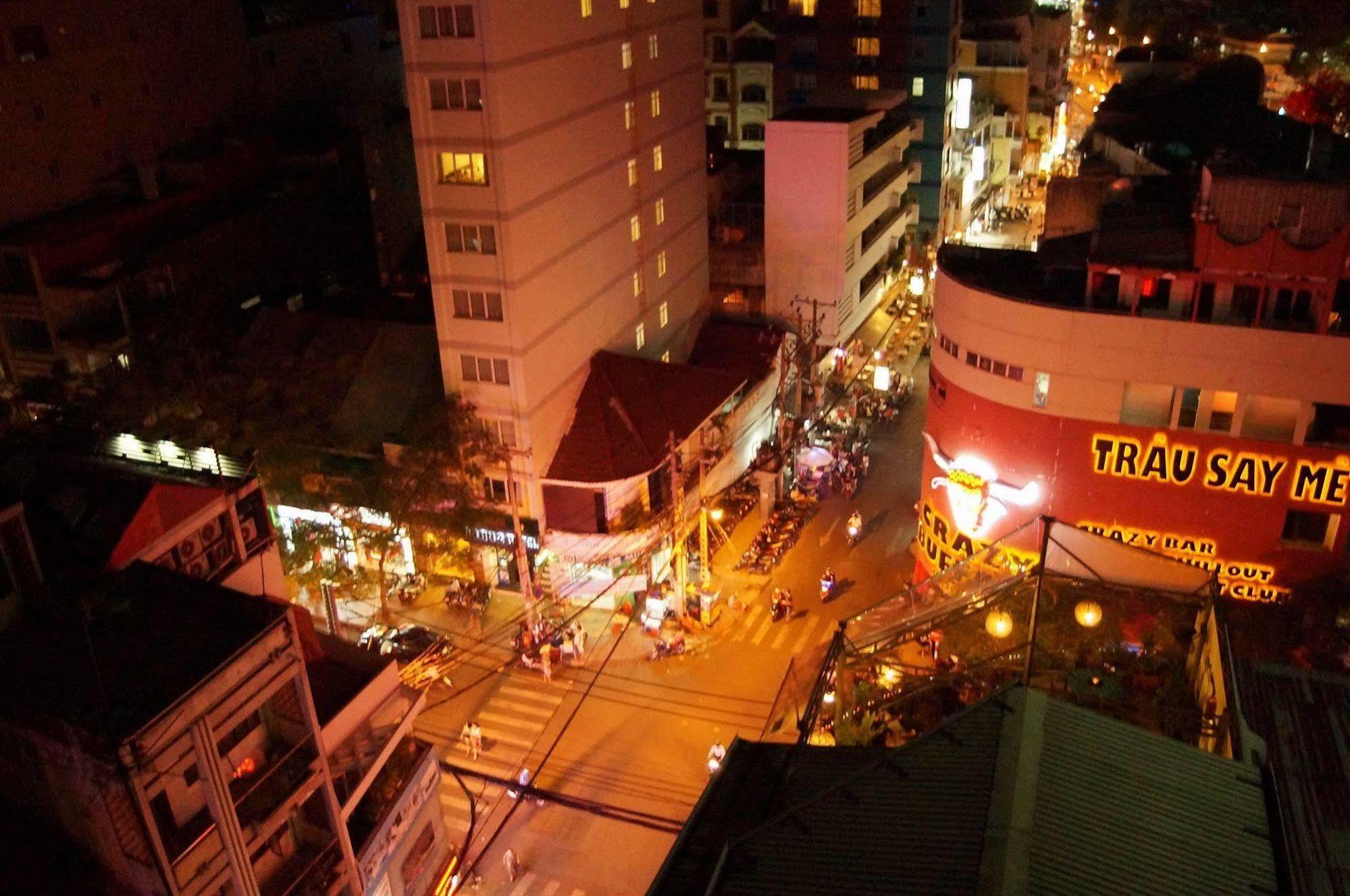 Valentine Hotel Saigon - Bui Vien Street Ciudad Ho Chi Minh  Exterior foto